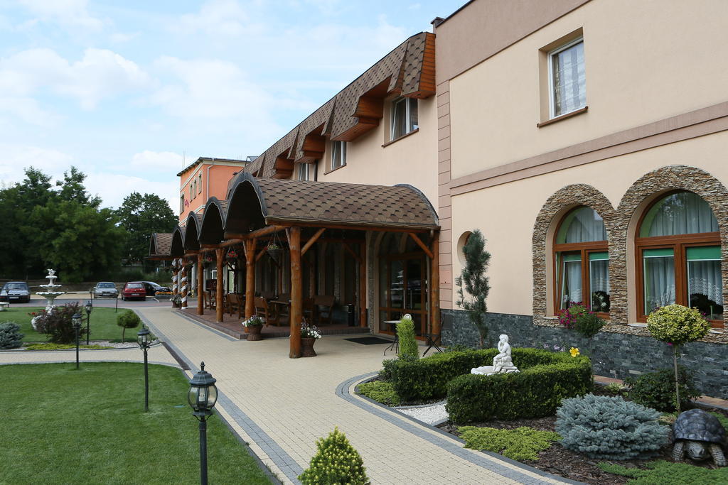 Hotel Zlote Arkady Częstochowa Exterior foto